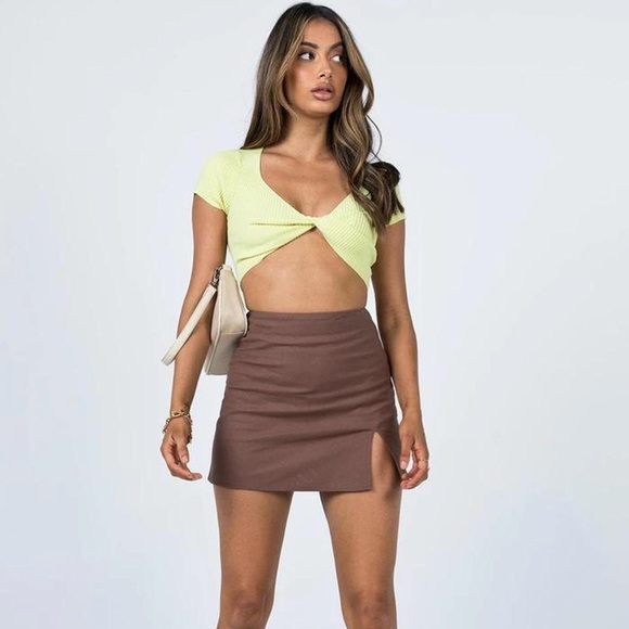 Princess Polly Dresses & Skirts - PRINCESS POLLY KEELIA BROWN SKIRT